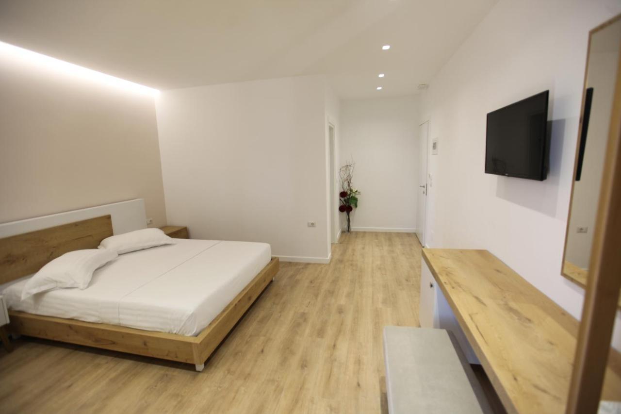 Sea Breeze Villa Saranda Zewnętrze zdjęcie
