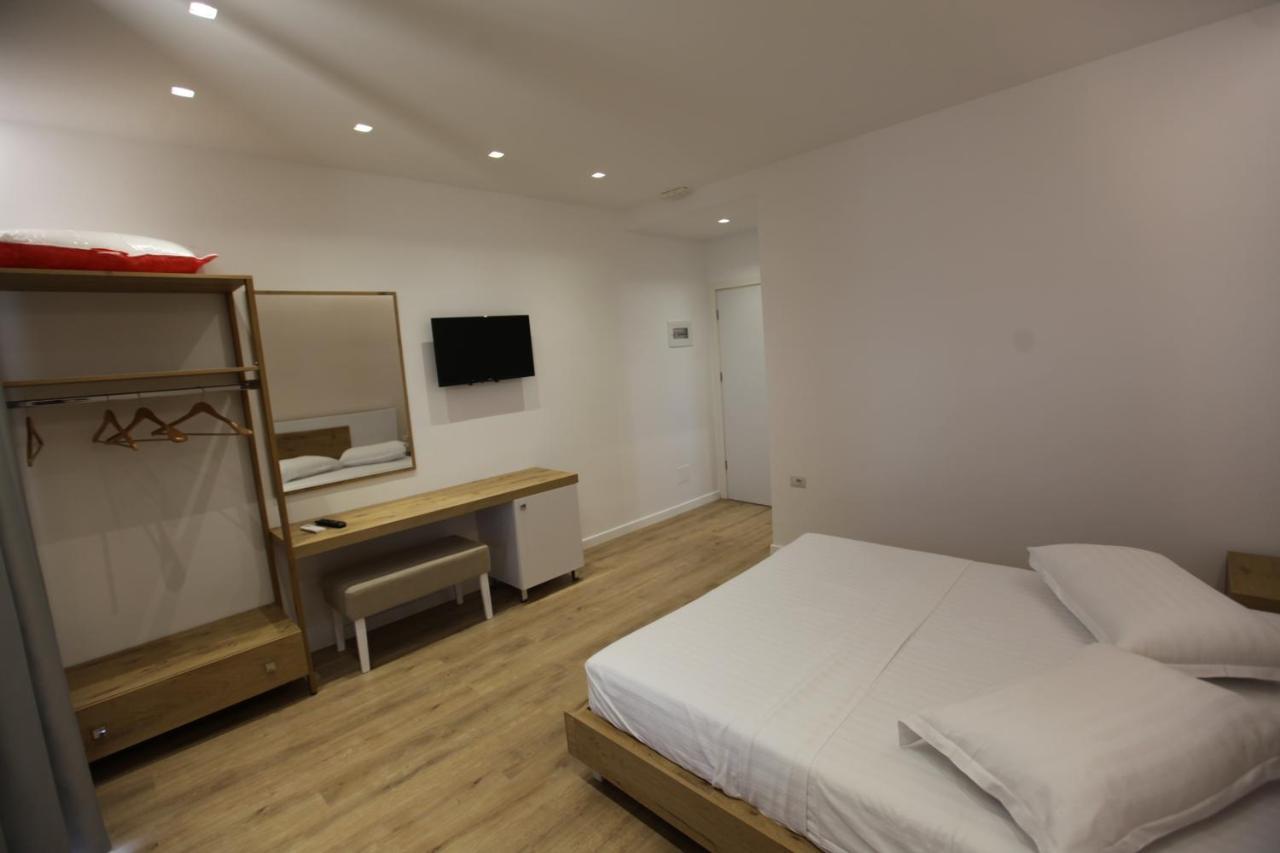 Sea Breeze Villa Saranda Zewnętrze zdjęcie