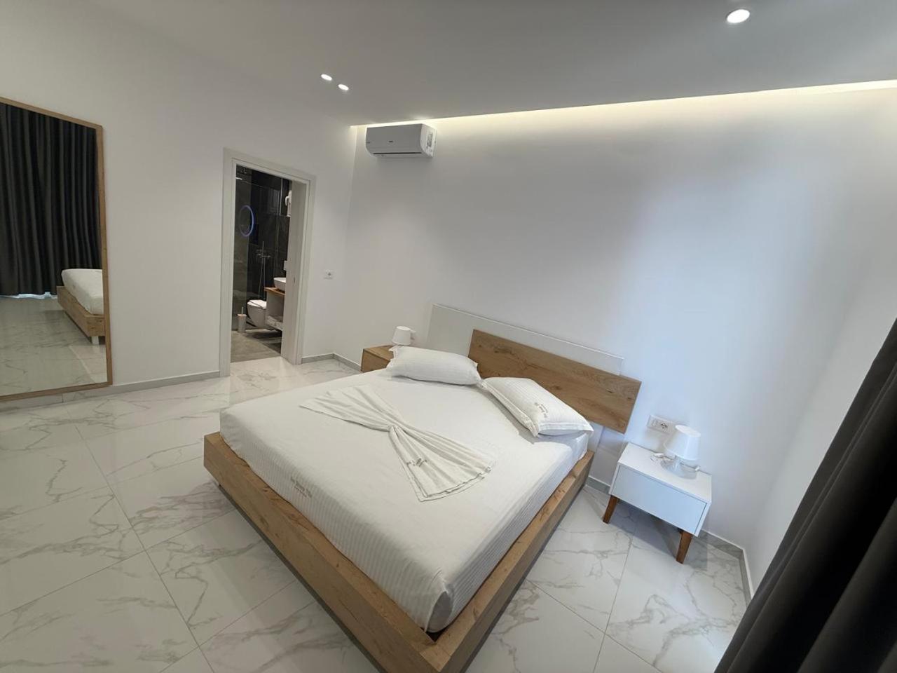 Sea Breeze Villa Saranda Zewnętrze zdjęcie